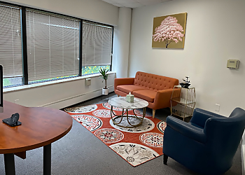 Holistic Behavioral and TMS Therapy - Aurora, IL Therapists - Clinic Interior Image