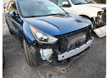 Hollingsworth Auto Service, Inc. - Savannah, GA Auto Body Shops - Car Image