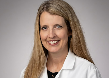 Holly Kaufman, MD - COLLEGE PARK FAMILY CARE-OLATHE NORTHWEST Holly Kaufman, MD - Olathe, KS Primary Care Physicians - Doctor Portrait Image