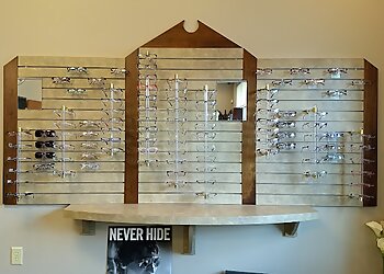 Indianapolis Pediatric Optometrists Holly Lewton, OD - CROSSROADS EYE CARE