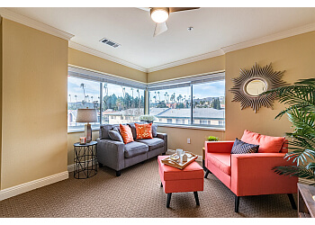 Los Angeles Assisted Living Facilities Hollywood Hills, A Pacifica Senior Living Community