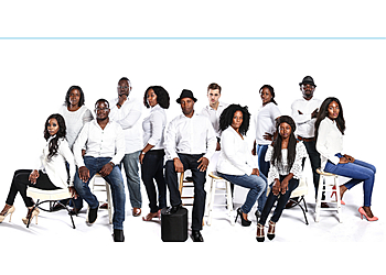 Phoenix Portrait Photographers Hollywood Photo Studios