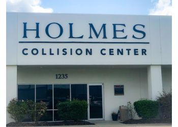 Holmes Collision Center