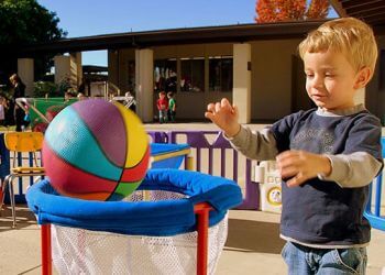 Honey Tree Early Childhood Center - Thousand Oaks, CA Preschools - Student Image