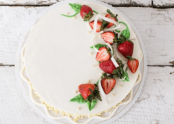 Honeymoon Sweets European Bakery Tempe Cakes