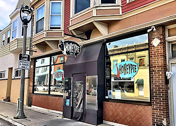 Milwaukee American Restaurants Honeypie