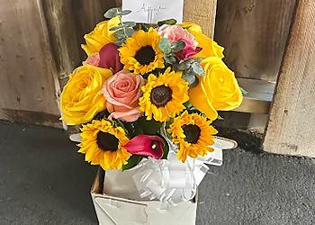 Honolulu Flower Lady - Honolulu, HI Florists - Fresh Flowers Image