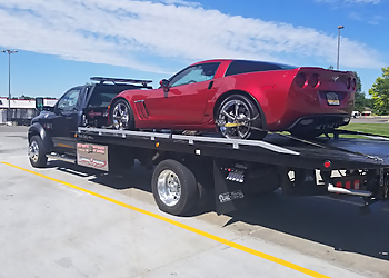 Kansas City Towing Companies Hook N Book Towing LLC.