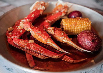 Hook & Reel Cajun Seafood & Bar Hartford Hartford Seafood Restaurants image 1