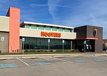Abilene Sports Bars Hooters Abilene