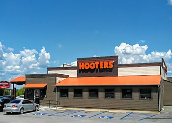 Columbus Sports Bars Hooters Columbus
