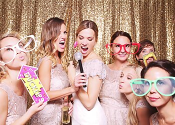 Boston Photo Booth Companies HotShots Photo Booth