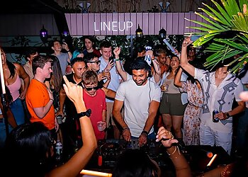 New York Night Clubs Hotel Chantelle