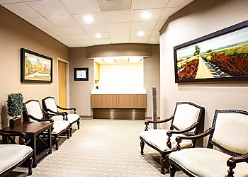 Santa Clarita Plastic Surgeon Howard C Hu, MD - VALENCIA PLASTIC SURGERY