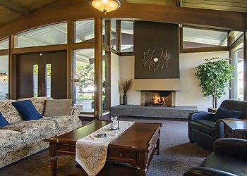 Salem Funeral Homes Howell, Edwards, Doerksen with Rigdon-Ransom Funeral Directors