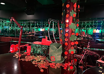 Louisville Night Clubs Howl at the Moon