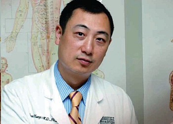 Huang's Integrative Medicine Columbus Acupuncture