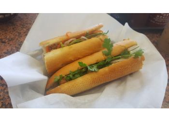 Hue Thai Sandwiches and Noodles