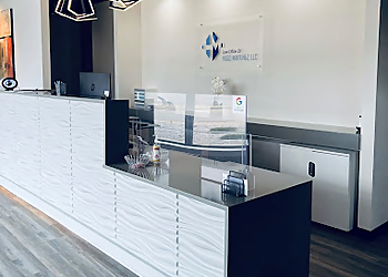 Kansas City Immigration Lawyers Hugo Martinez - HUGO MARTINEZ LLC