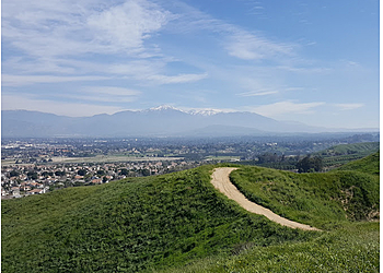 Rialto Hiking Trails Hulda Crooks Park