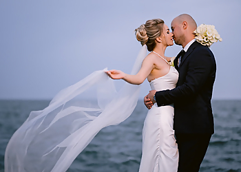 Human Artist Photography + Cinema - Cleveland, OH Wedding Photographers - Professional Highlights