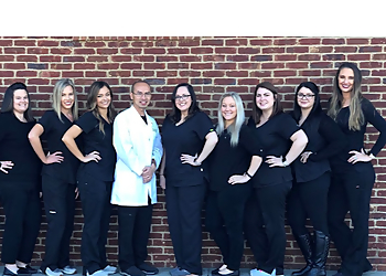 Clarksville Dentists Hung H Tran, DDS - ARMED FORCES DENTAL CENTER