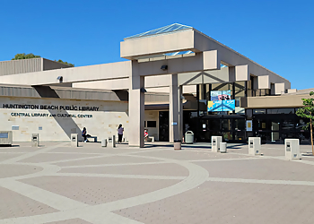 Huntington Beach Central Library Huntington Beach Landmarks image 1