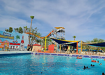 Glendale Amusement Parks Hurricane Harbor