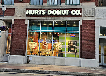 Little Rock Donut Shops Hurt's Donut