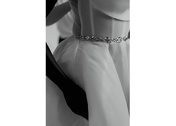 Durham Bridal Shops Hushed Commotion