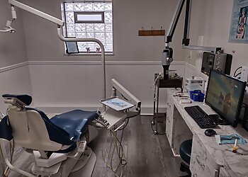 Detroit Cosmetic Dentists Huzefa Kapadia, DDS - DETROIT STERLING DENTAL