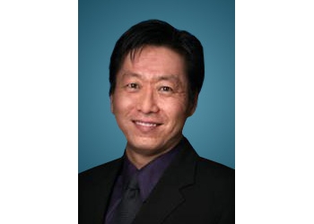 Bellevue pain management doctor Hyun J. Hong, MD