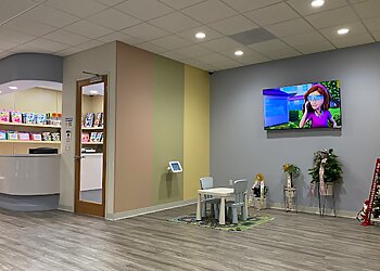 Los Angeles Kids Dentists Hyun Suk Lee, DDS - HAPPY KIDDS DENTAL STUDIO