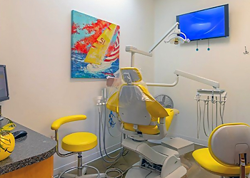 Hollywood Dentists Ilya Freyberg DDS PA - SMILE ON US DENTAL