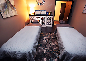 Lakewood Spas Immerse Spa & Salon