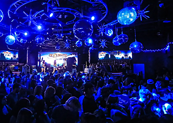 Fullerton Night Clubs InCahoots