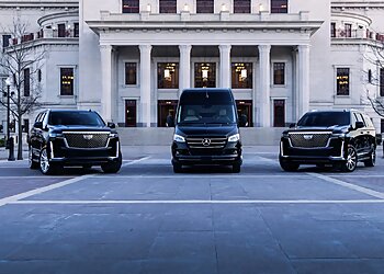 Indy Black Car Indianapolis Limo Service image 1