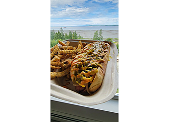 Anchorage Food Trucks International House of Hot Dogs