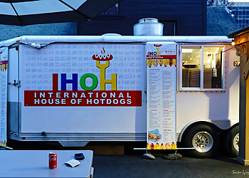 Anchorage Food Trucks International House of Hot Dogs