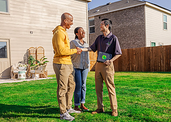 Invitation Homes - Jacksonville, FL Property Management - Staff Working Image