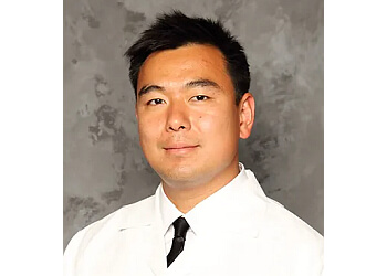 Riverside pain management doctor Isaac Tong, MD - Evergreen Spine and Pain Centers
