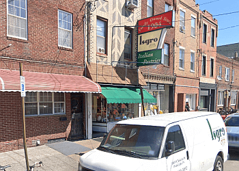 Philadelphia Cakes Isgro Pastries