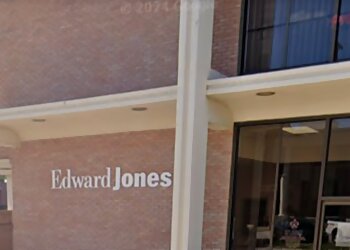 Columbus Financial Services Ismael Espada Jr- EDWARD JONES