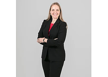 Lakeland Immigration Lawyers Ivelisse De La Fe - DE LA FE LAW FIRM PA