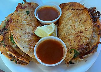 Lancaster Food Trucks Izzys Taco House