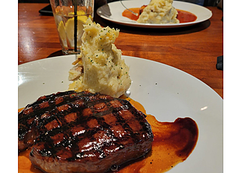 J. Alexander's Restaurant  Toledo Toledo American Restaurants image 1