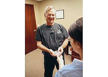 Kansas City Plastic Surgeon J. Douglas Cusick, MD, FACS - CUSICK PLASTIC SURGERY