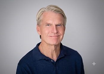 J Michael Calhoun M.D. P.A. J Michael Calhoun M.D. P.A. - Little Rock, AR Neurosurgeons - Doctor Portrait Image