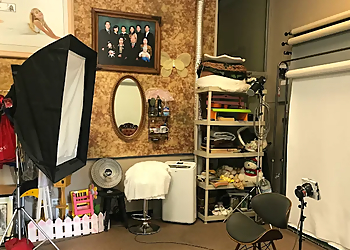 Santa Clara Portrait Photographers J Photo Center