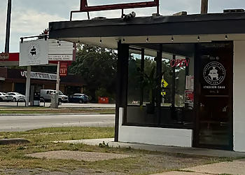 Topeka Barbecue Restaurants J Rocks Smoke House